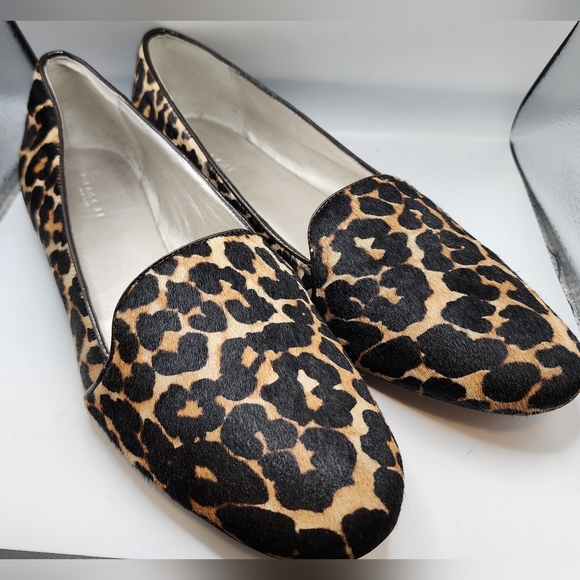⭐️NWT Authentic Coach Cambridge Leopard Print Calf Hair Flats Leather Size 10B - Picture 1 of 9